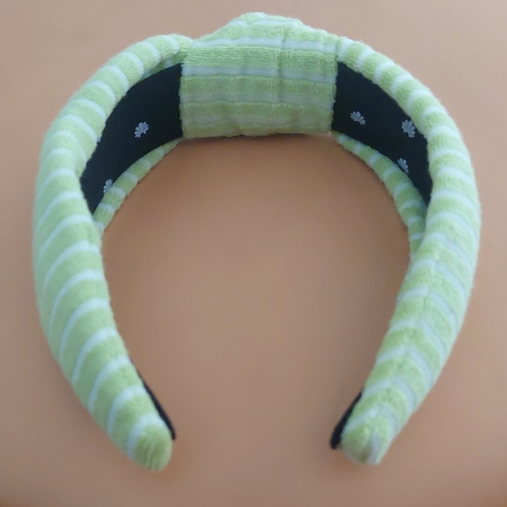 Lele Sadoughi X Solid & Striped Green Terry Headband And Dust Cover - Picture 2 of 5
